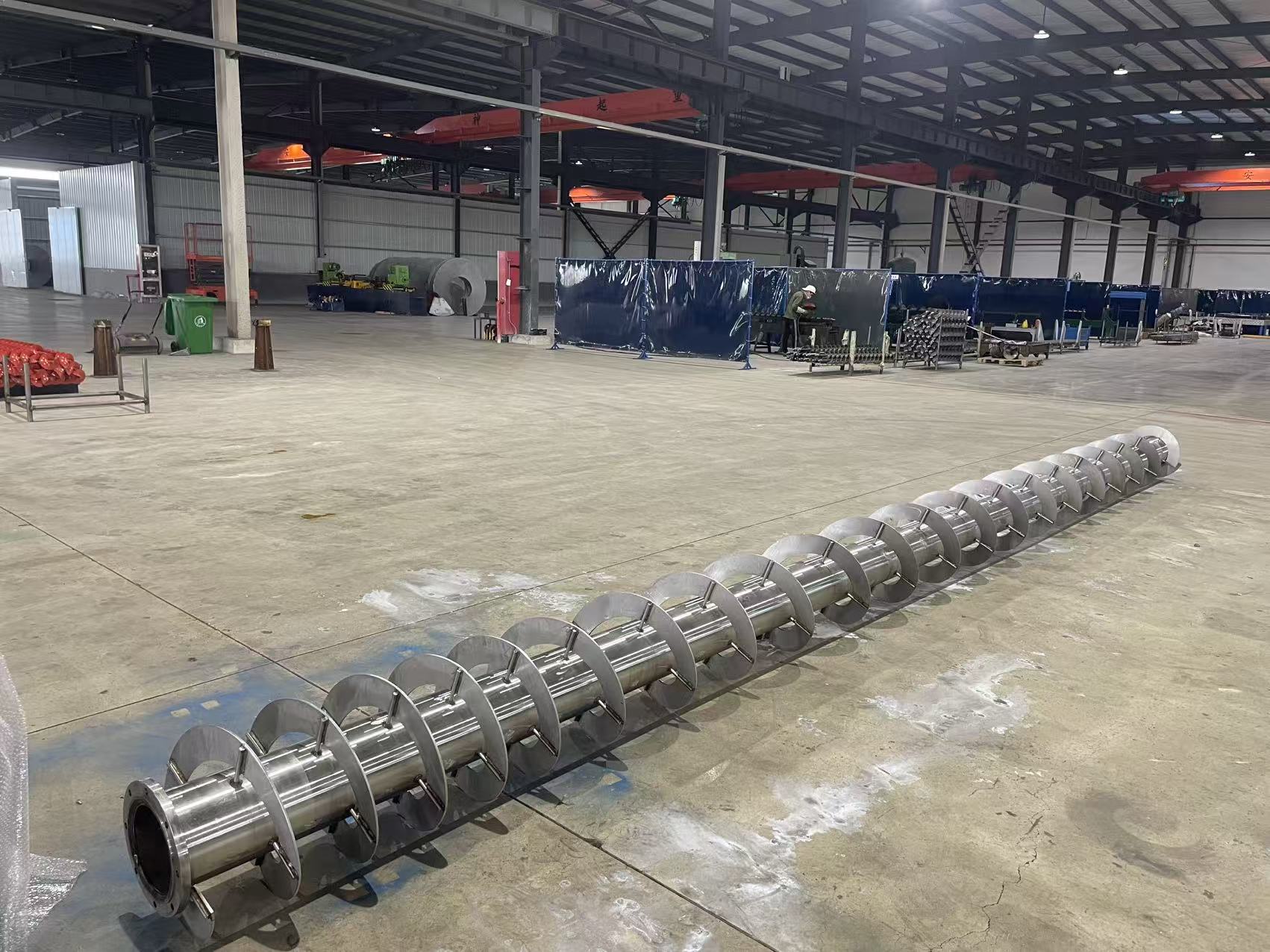 continuous flight auger